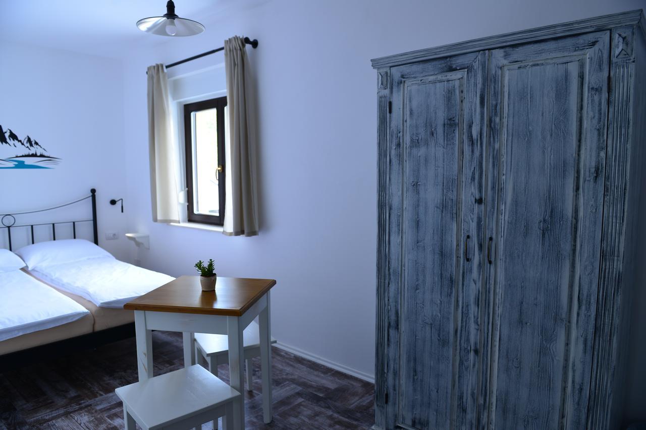 Hostel Hildegarden Tolmin Exteriör bild