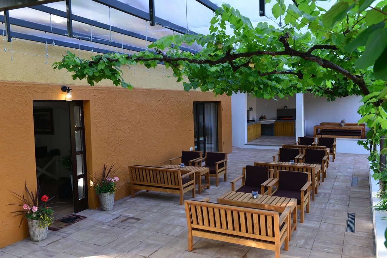Hostel Hildegarden Tolmin Exteriör bild